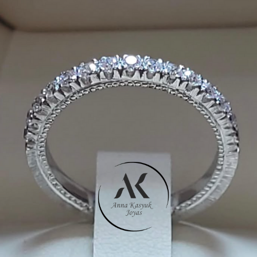7 Joyas Anillo De Plata Con Circones Engastados